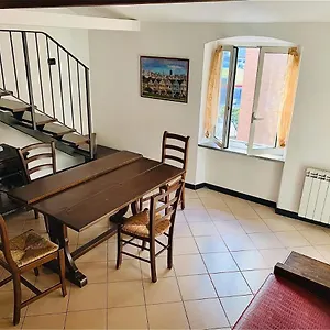 Legino Appartamento Savona