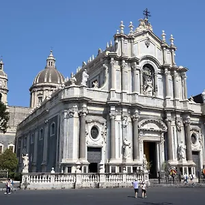 La Maddalena House Aeroporto di Catania Fontana Rossa